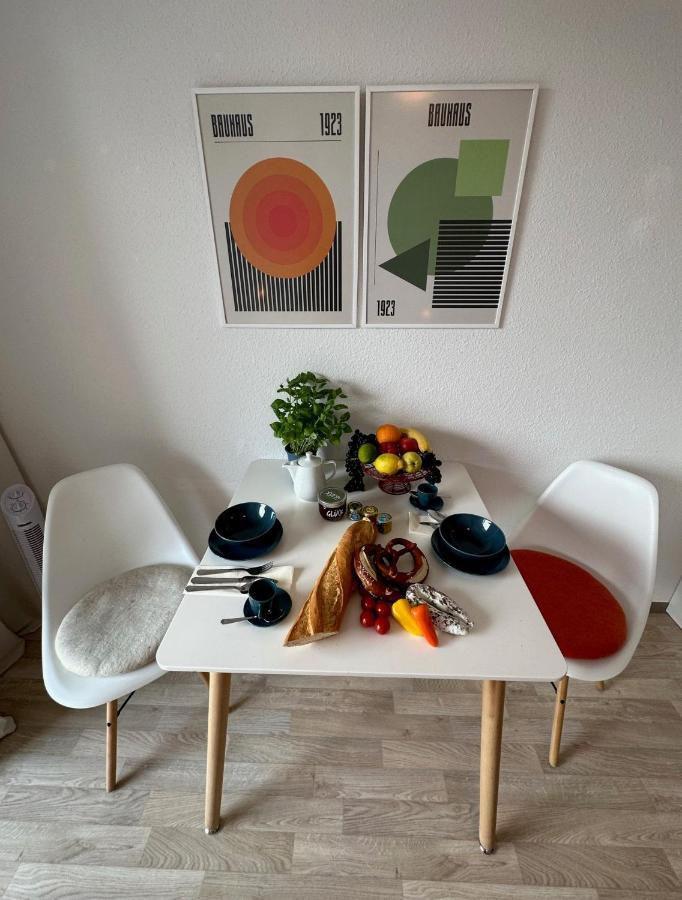 Stilvolles Und Modernes Appartement Mit Sonnigem Balkon In Flughafen- Und Messenaehe 31 ラインフェルデン＝エヒターディンゲン エクステリア 写真