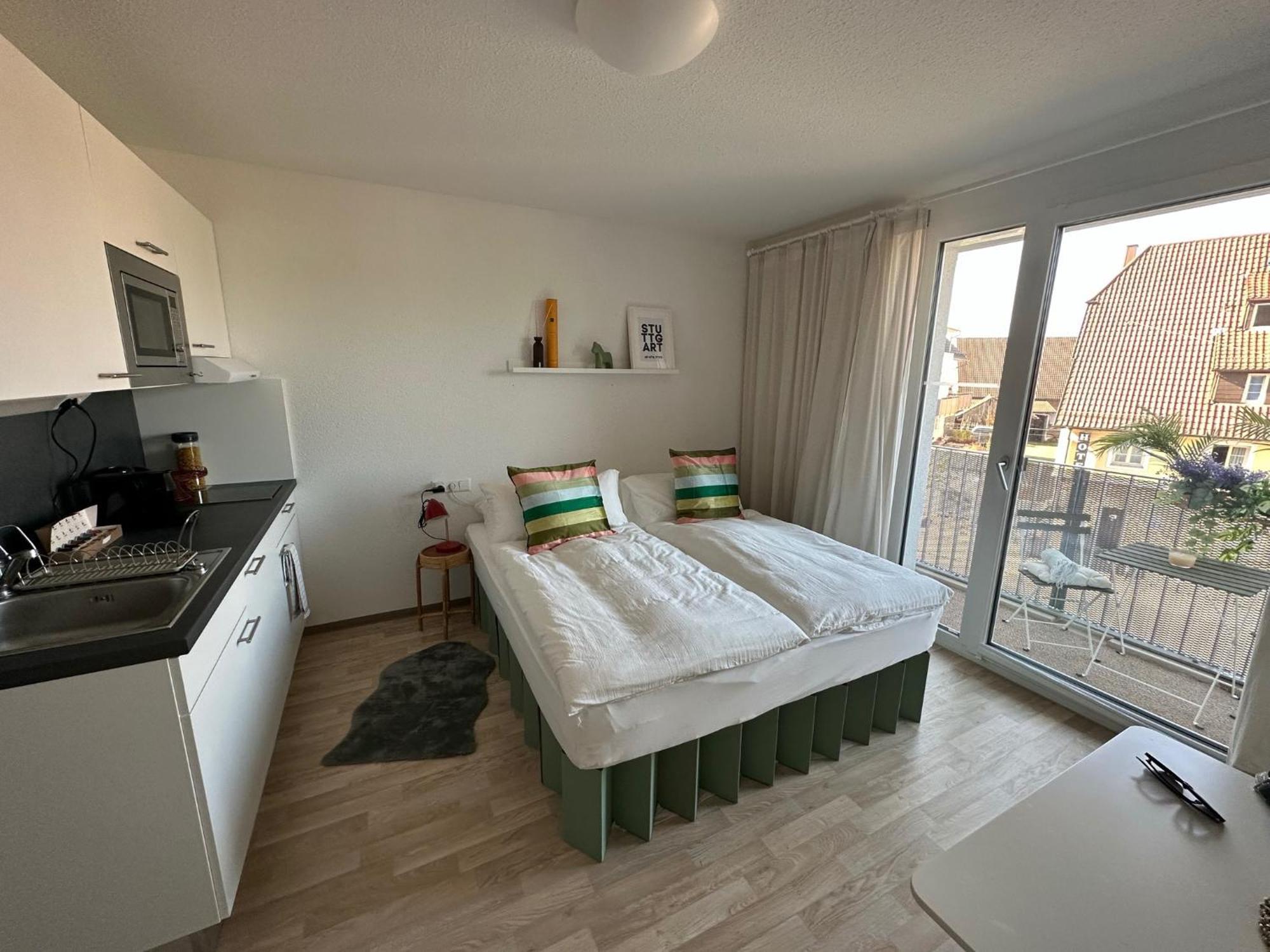 Stilvolles Und Modernes Appartement Mit Sonnigem Balkon In Flughafen- Und Messenaehe 31 ラインフェルデン＝エヒターディンゲン エクステリア 写真